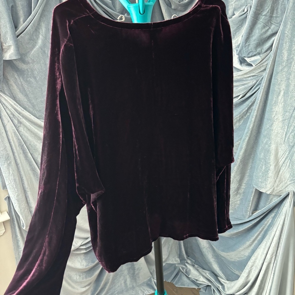 Eileen Fisher Velvet V-Neck dolman top in Rich Plum - Picture 2 of 10